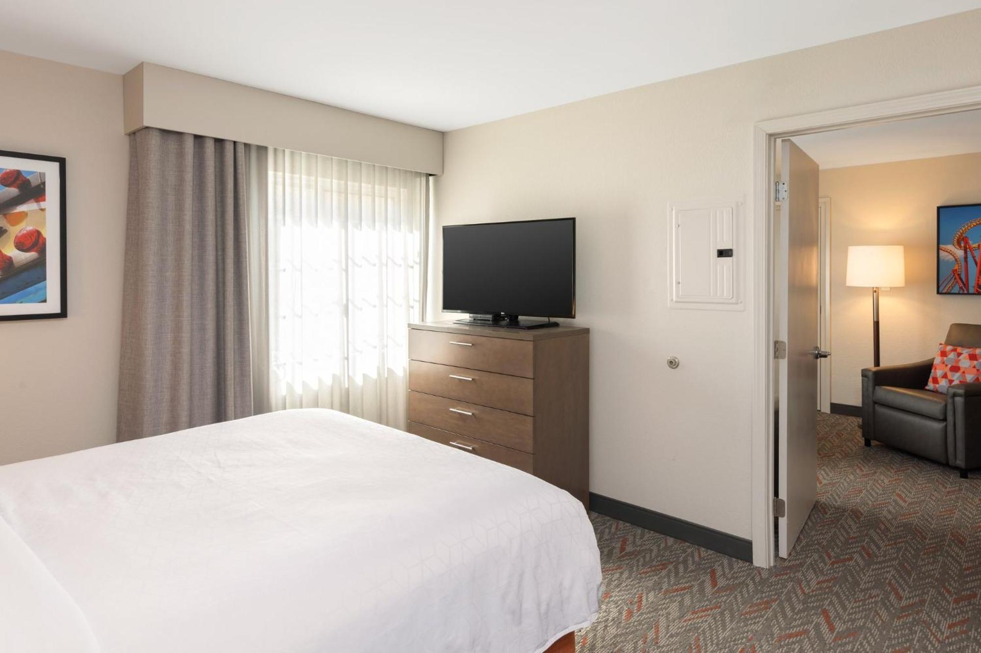 Candlewood Suites Anaheim - Resort Area By Ihg מראה חיצוני תמונה
