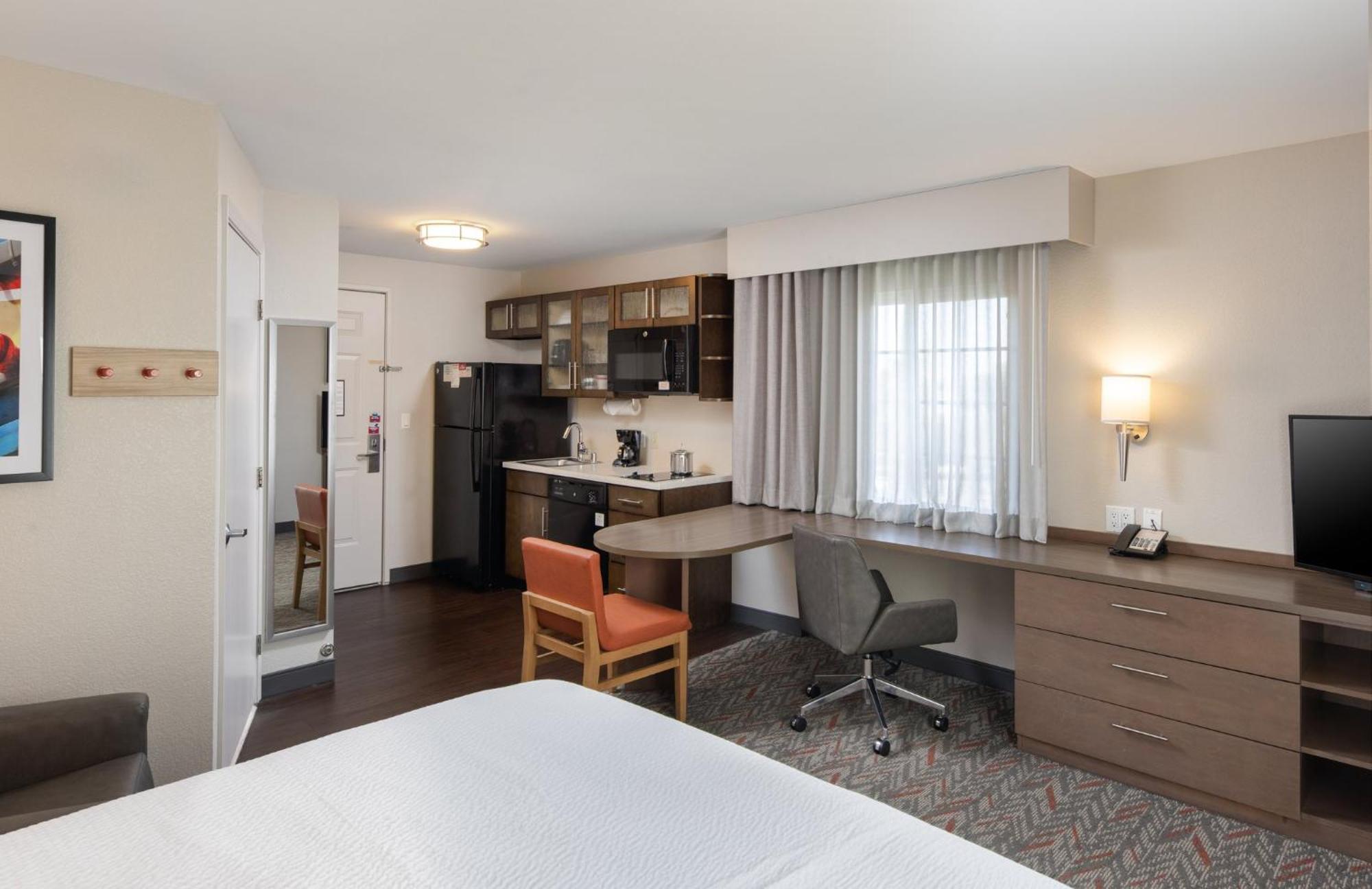 Candlewood Suites Anaheim - Resort Area By Ihg מראה חיצוני תמונה